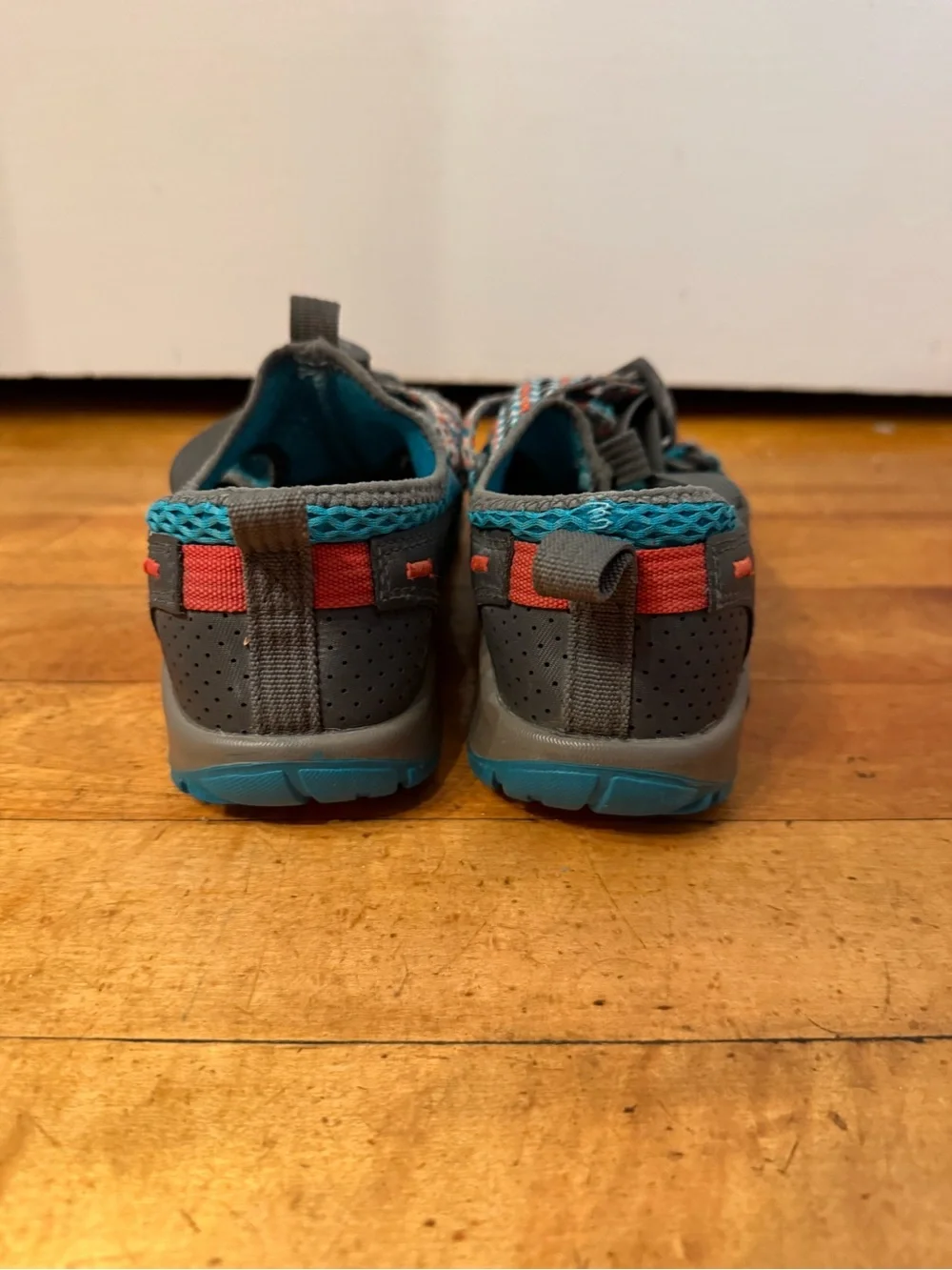 Chaco Kids Water Shoes Size 3
